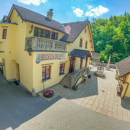U Jelena Penzion Křivoklát