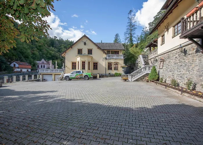 U Jelena Penzion Křivoklát